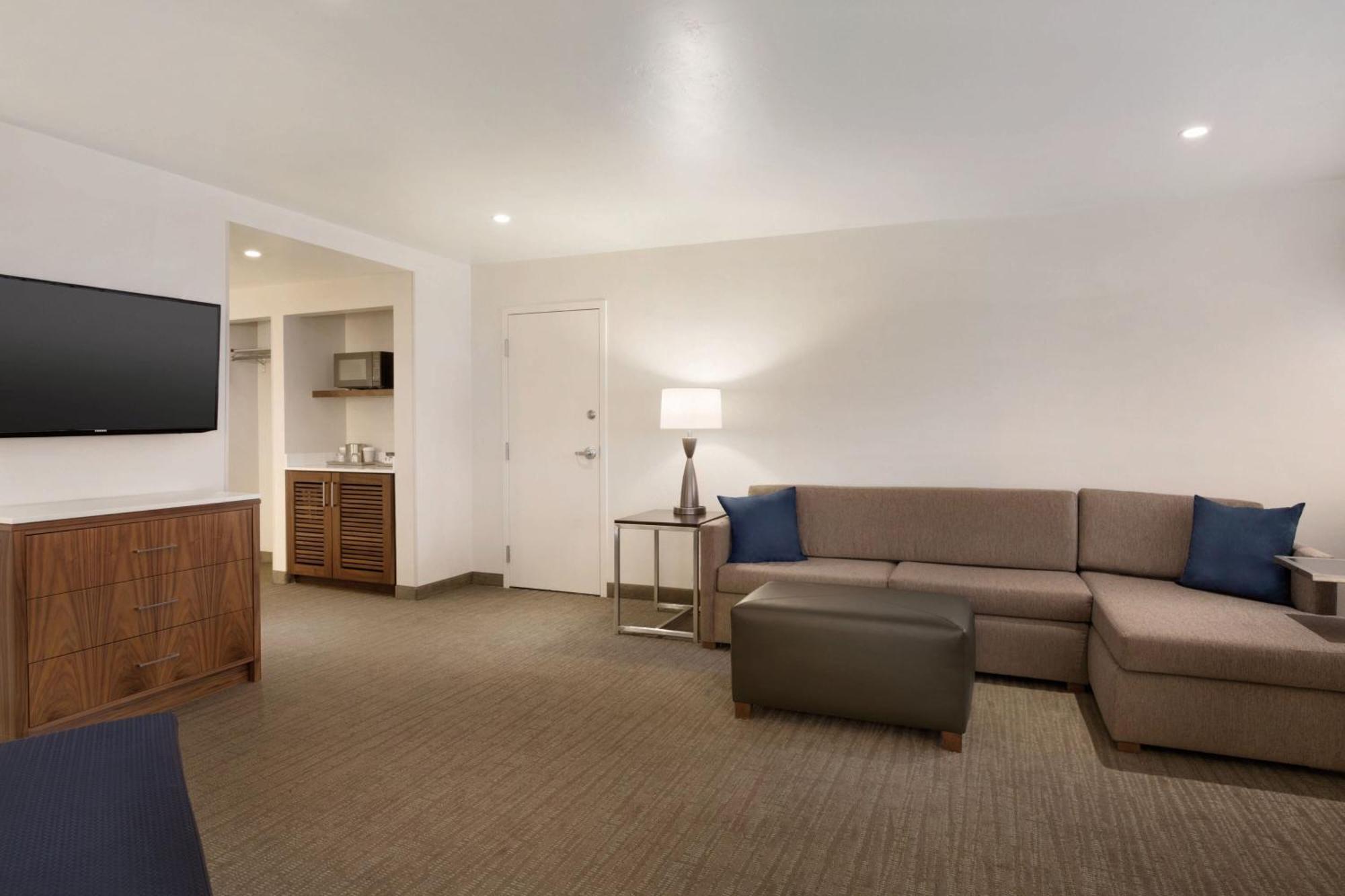 Delta Hotels By Marriott Helena Colonial Dış mekan fotoğraf